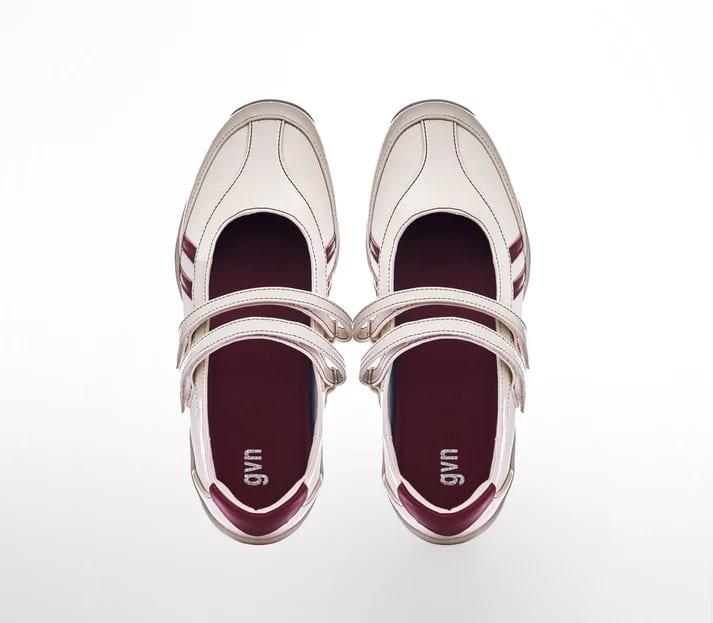 GVN Ballet Sneakers in Brick